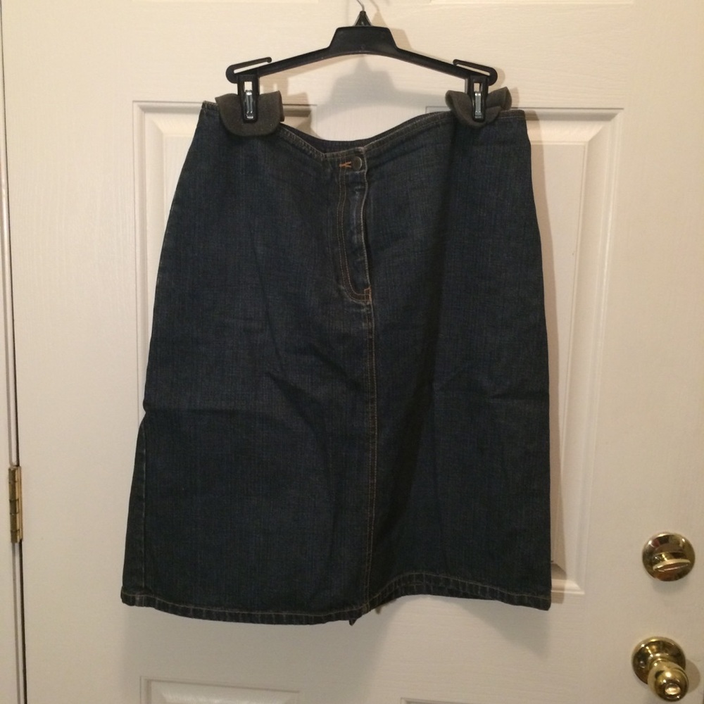Loft Ann Taylor denim skirt size 12